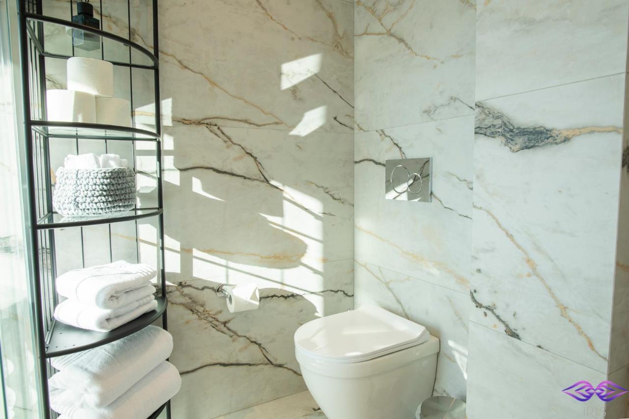 Luxury Penthouse With Acropolis View And Jacuzzi Lejlighed Athen Eksteriør billede